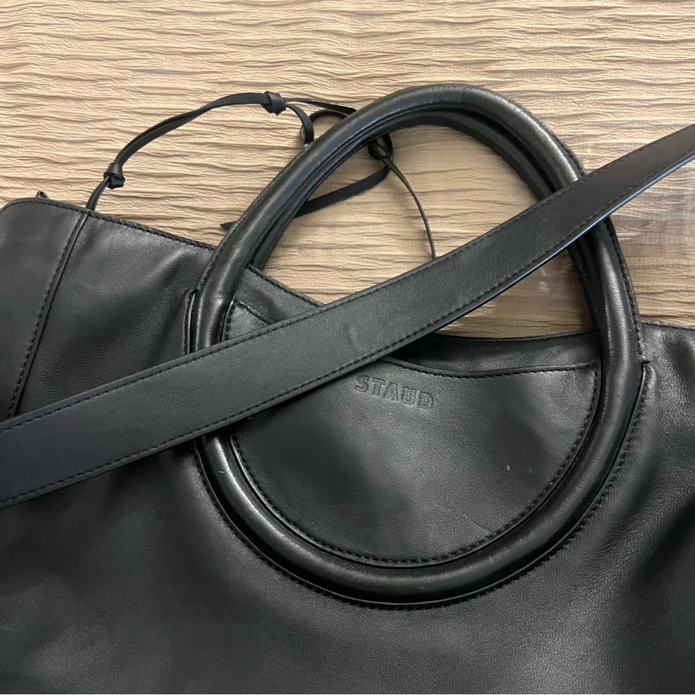 Black Leather Handbag Satchel - Picture 15 of 16
